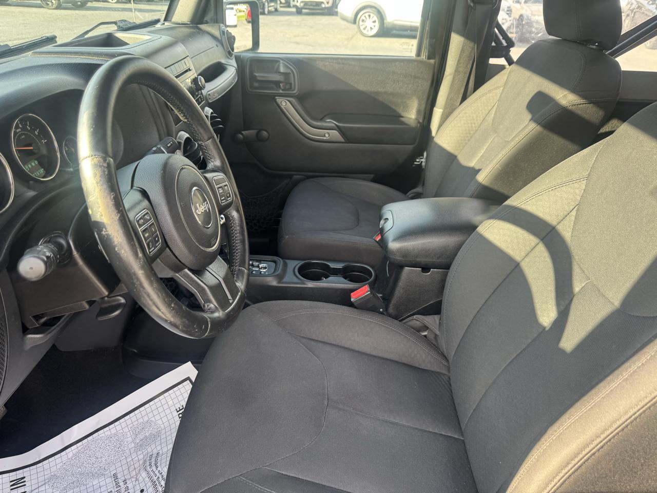 Jeep Wrangler 4WD 2dr Willys Wheeler 2016