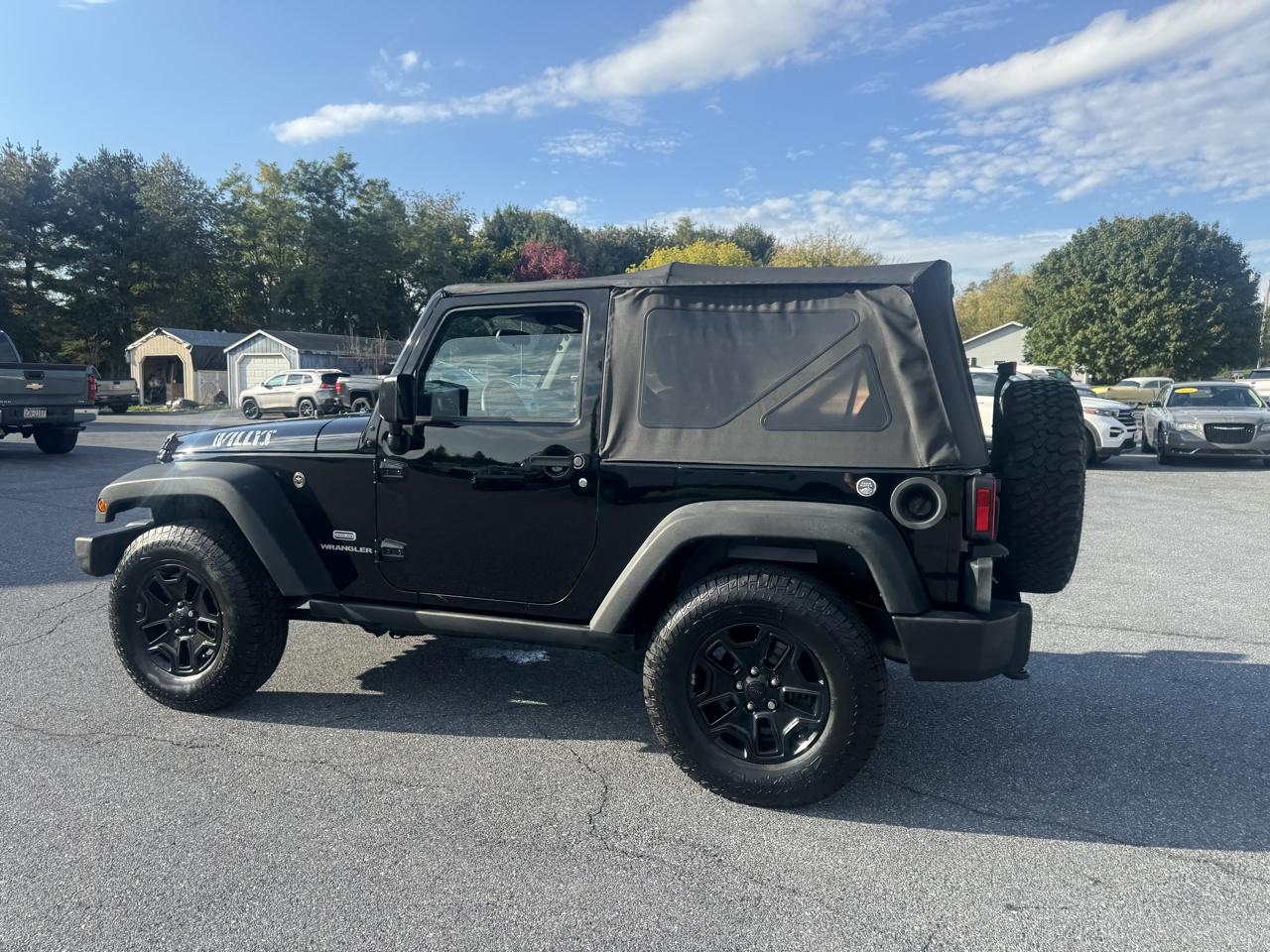 Jeep Wrangler 4WD 2dr Willys Wheeler 2016