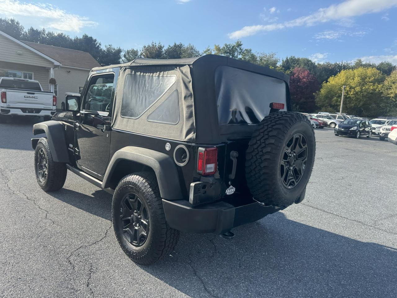 Jeep Wrangler 4WD 2dr Willys Wheeler 2016