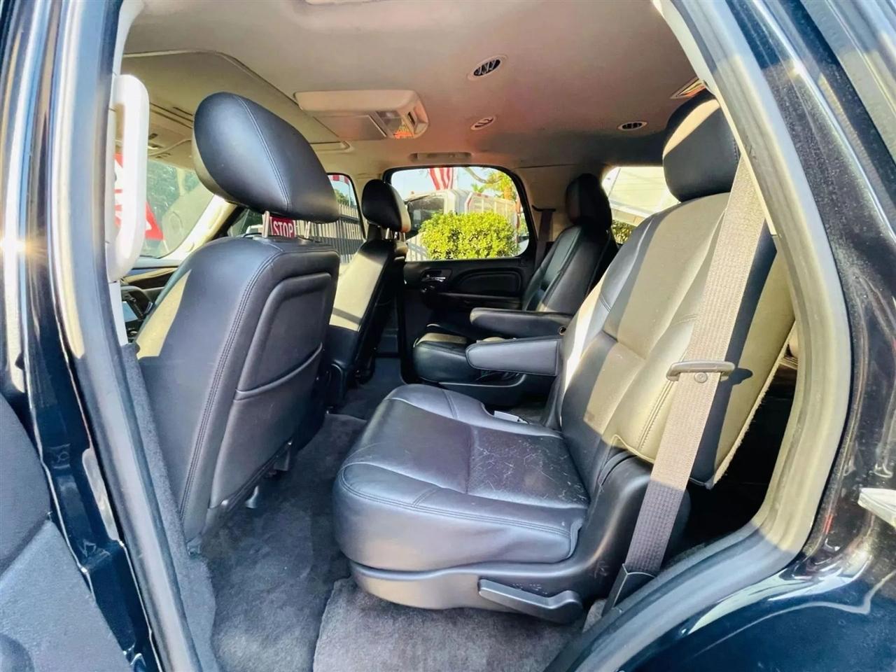 GMC Yukon Denali 4WD 2012