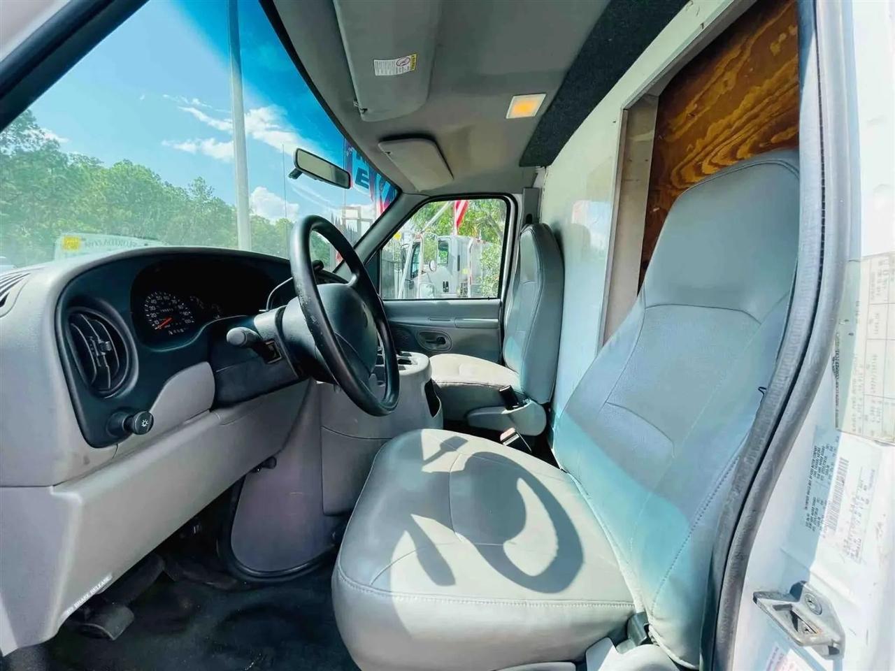 Ford Econoline E-450 2000