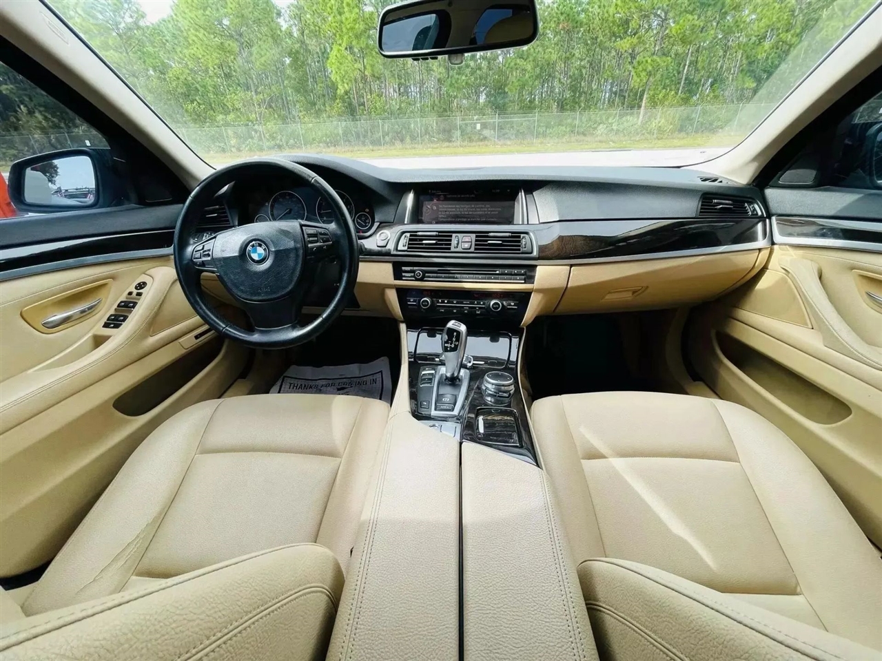 BMW 5-Series 528i 2015