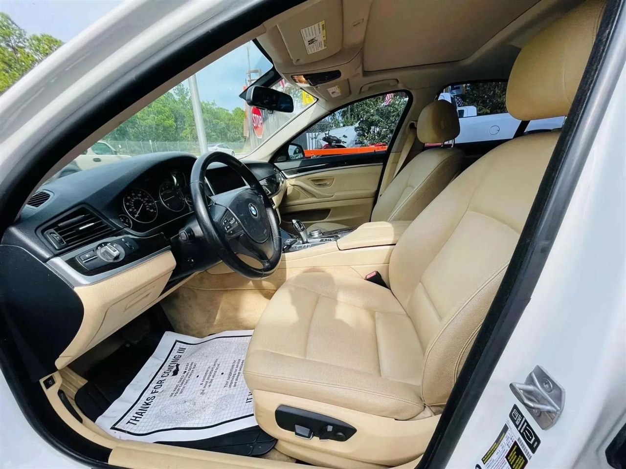 BMW 5-Series 528i 2015