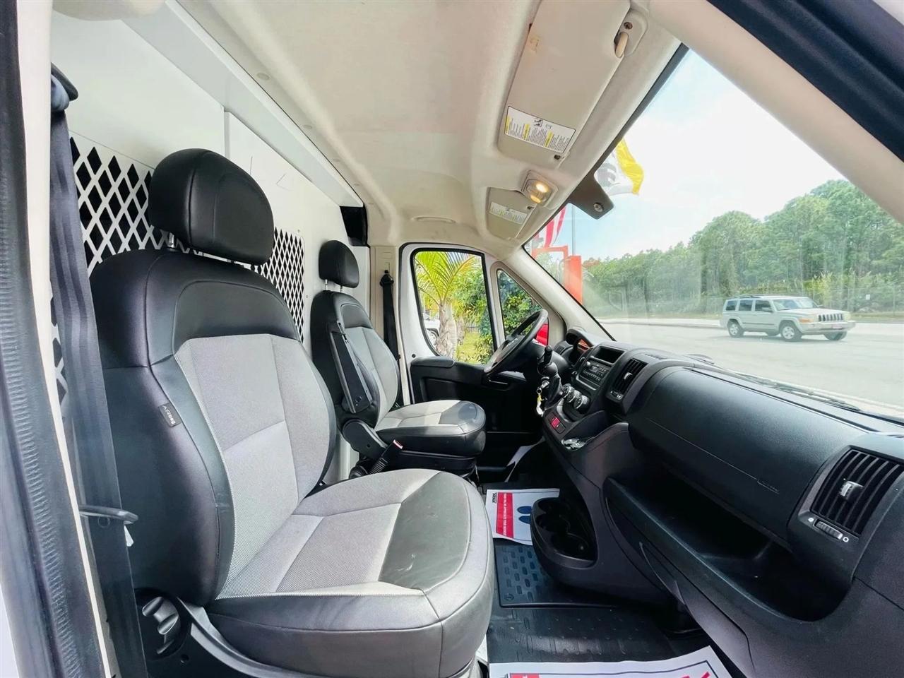 RAM Promaster 1500 Low Roof Tradesman 136-in. WB 2017