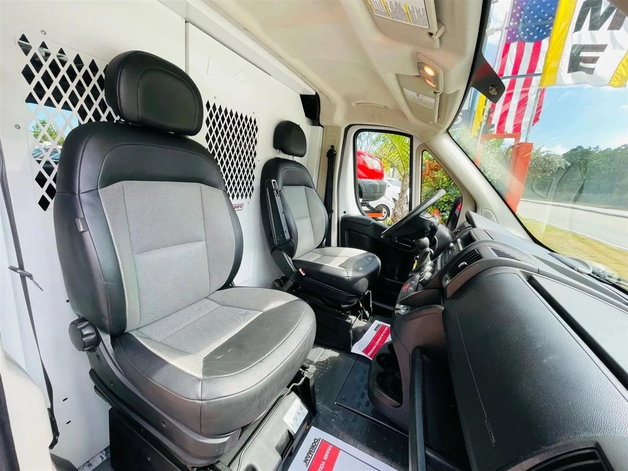 RAM Promaster 1500 Low Roof Tradesman 136-in. WB 2017