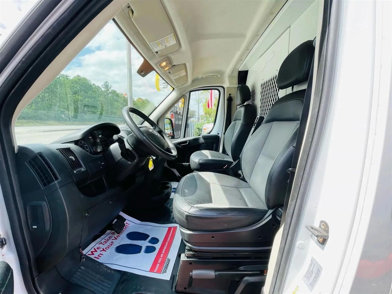 RAM Promaster 1500 Low Roof Tradesman 136-in. WB 2017