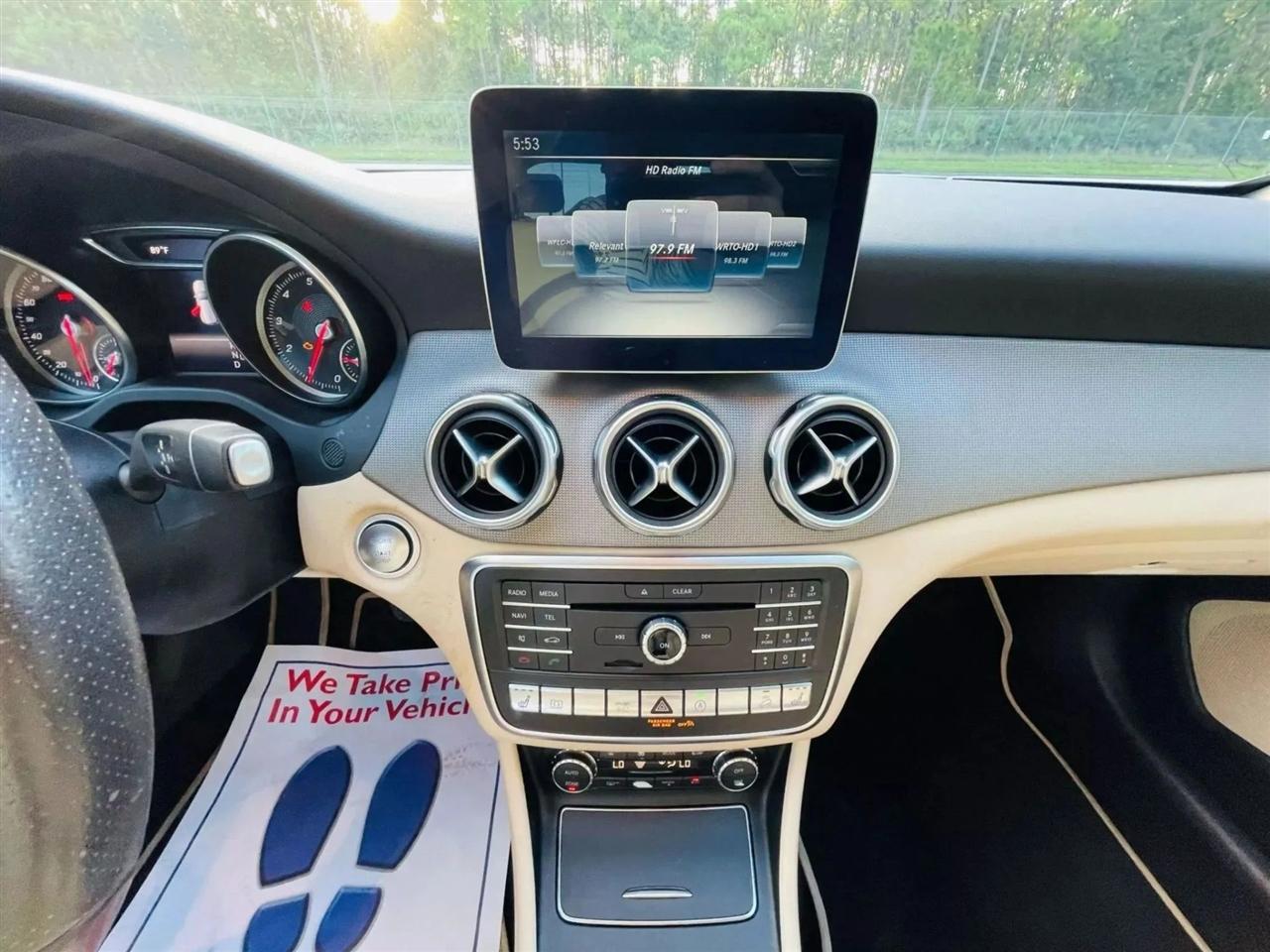 Mercedes-Benz GLA-Class GLA250 4MATIC 2018
