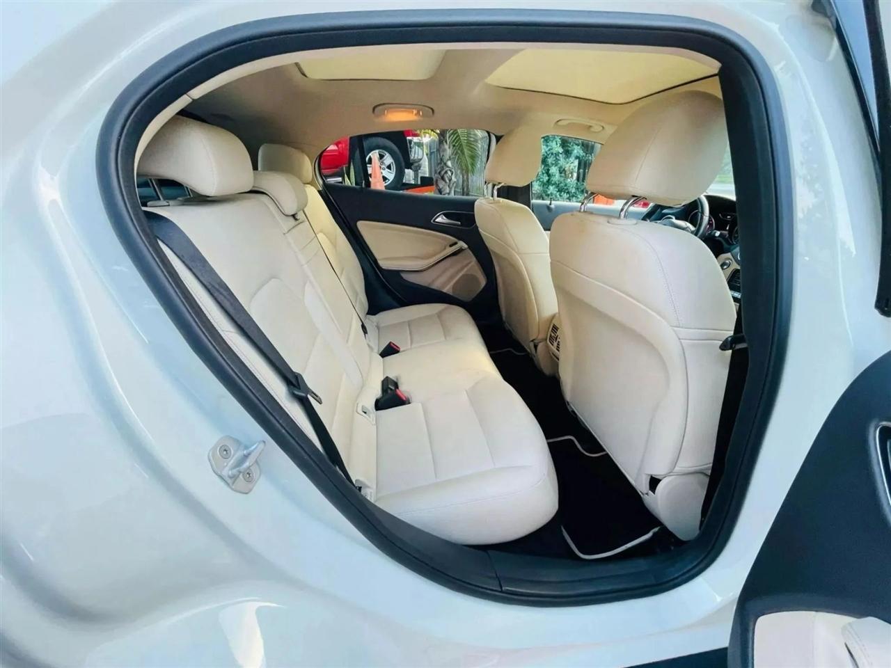 Mercedes-Benz GLA-Class GLA250 4MATIC 2018