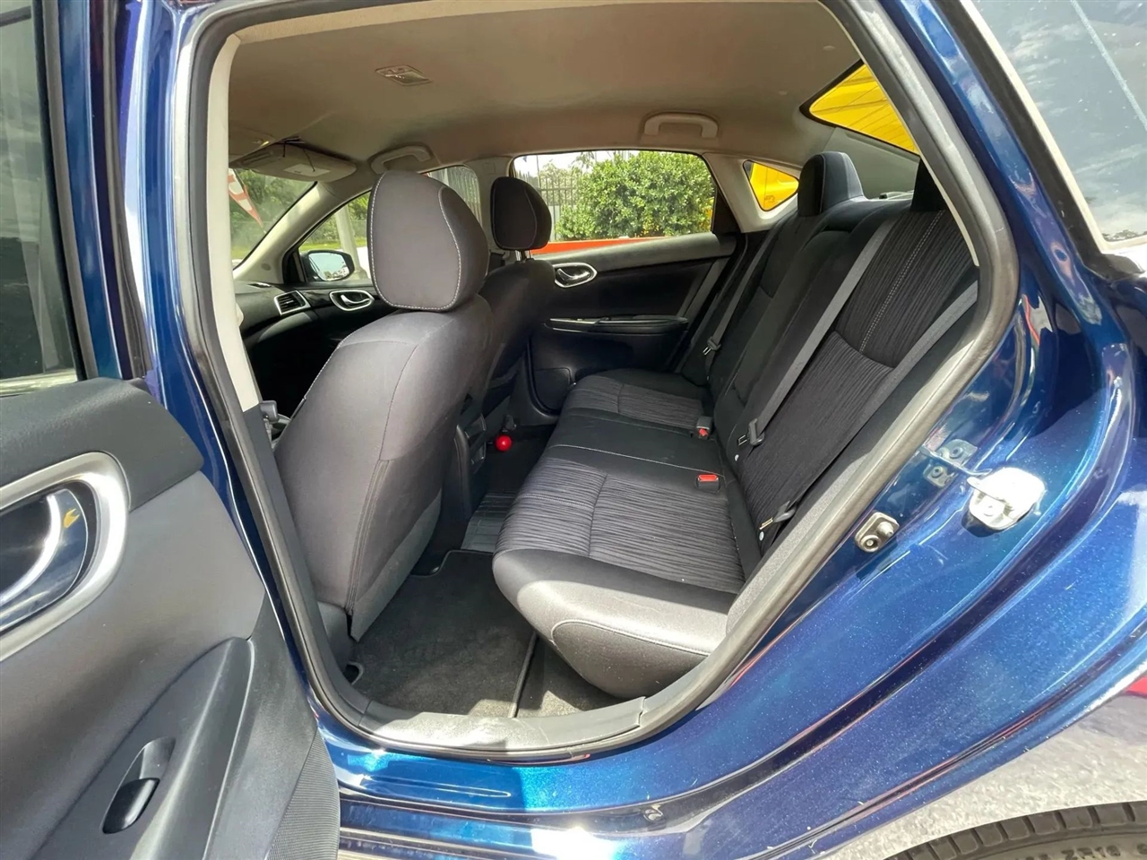 Nissan Sentra SV 2016 Nissan Sentra SV 2016