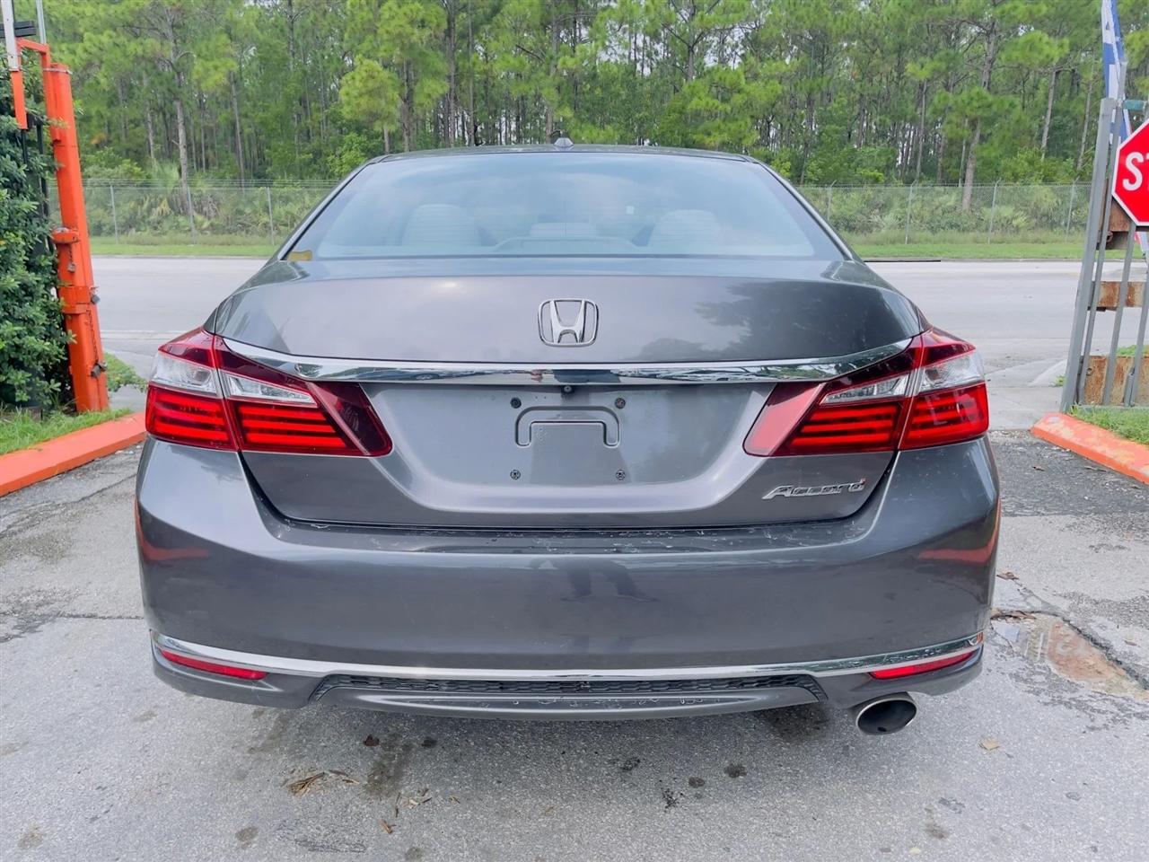 Honda Accord EX Sedan CVT 2016