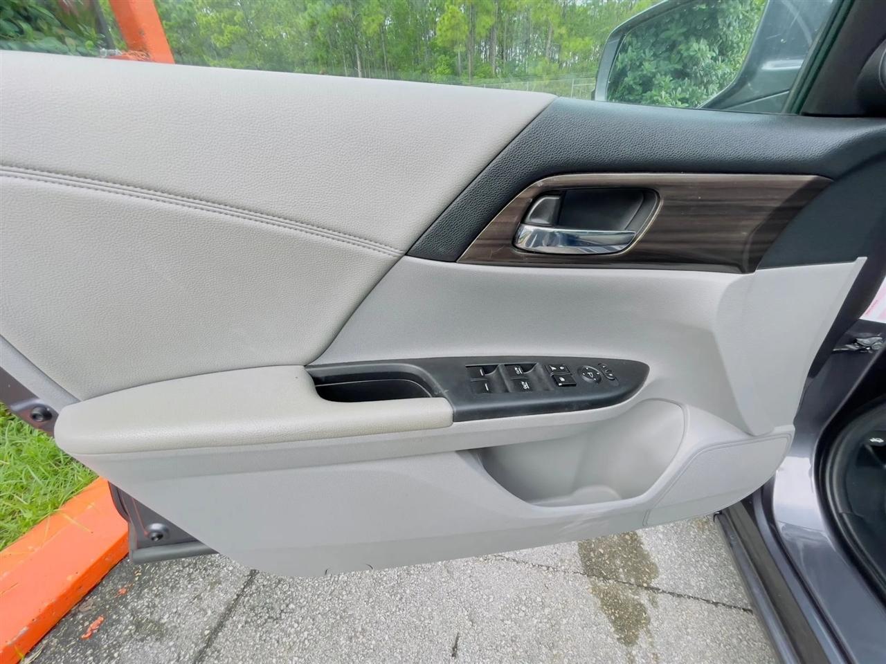 Honda Accord EX Sedan CVT 2016