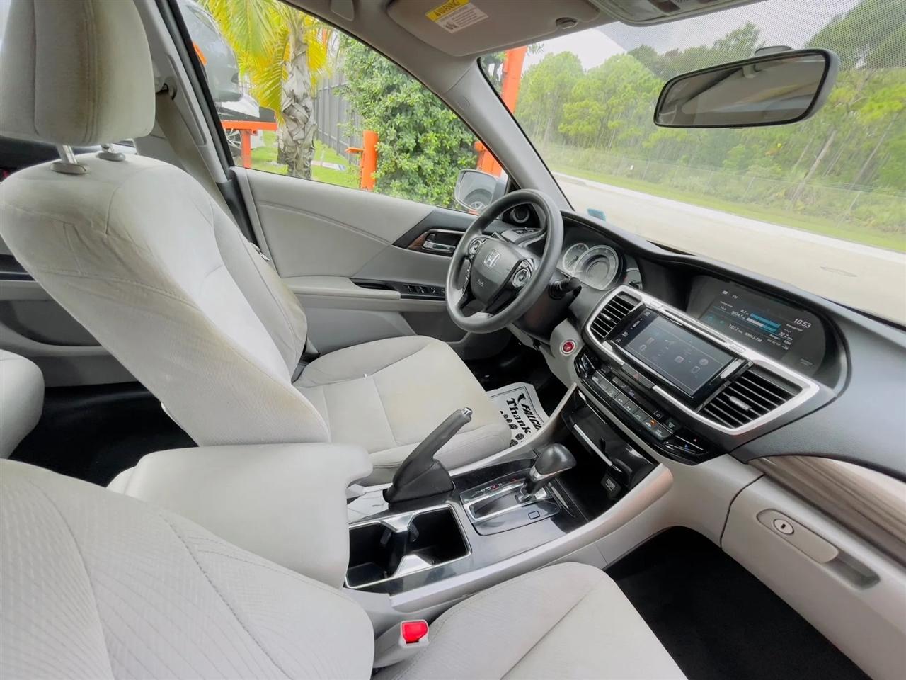 Honda Accord EX Sedan CVT 2016