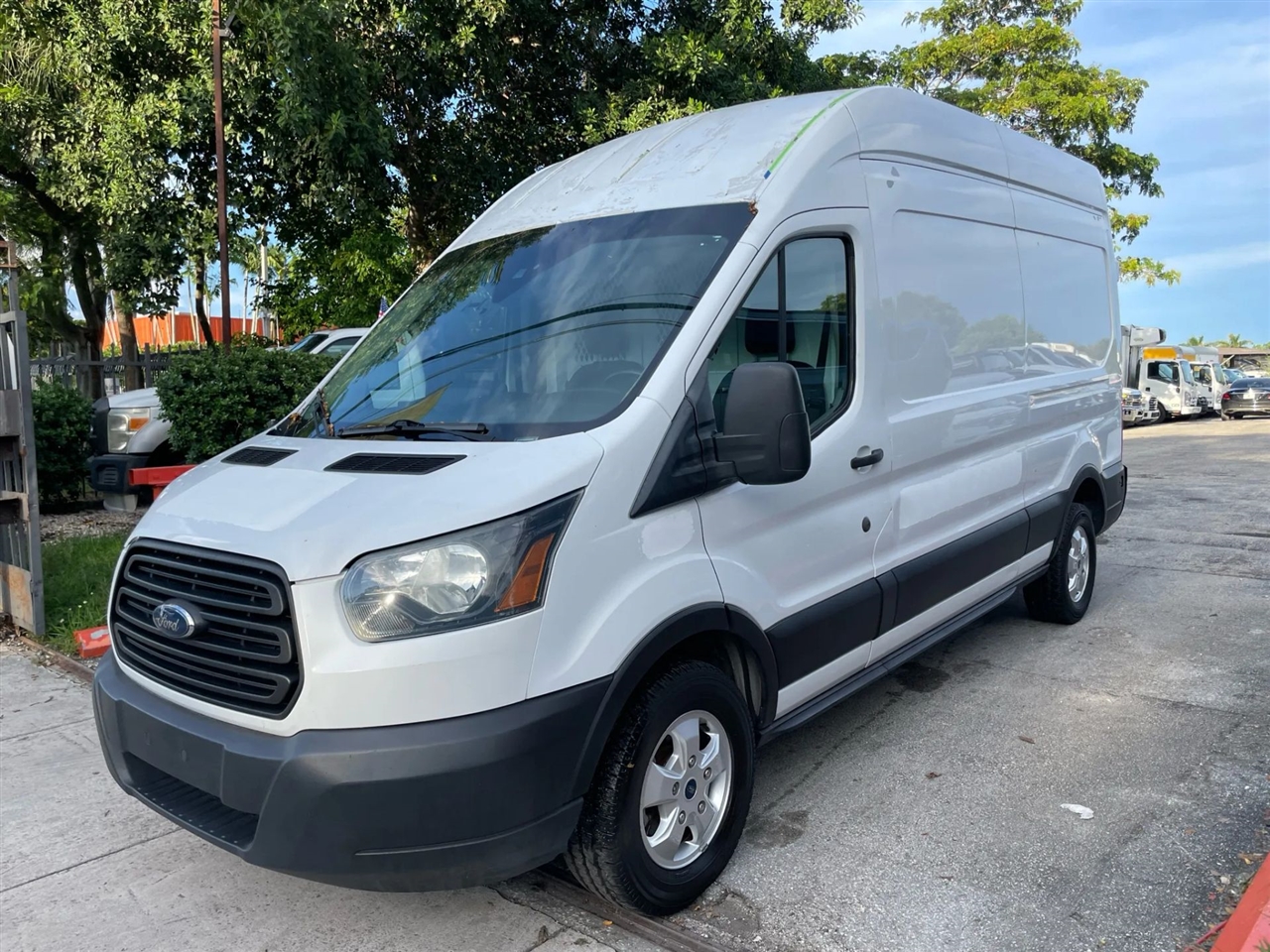 Ford Transit 250 Van High Roof w/Sliding Pass. 148-in. WB 2019 Ford Transit 250 Van High Roof w/Sliding Pass. 148-in. WB 2019