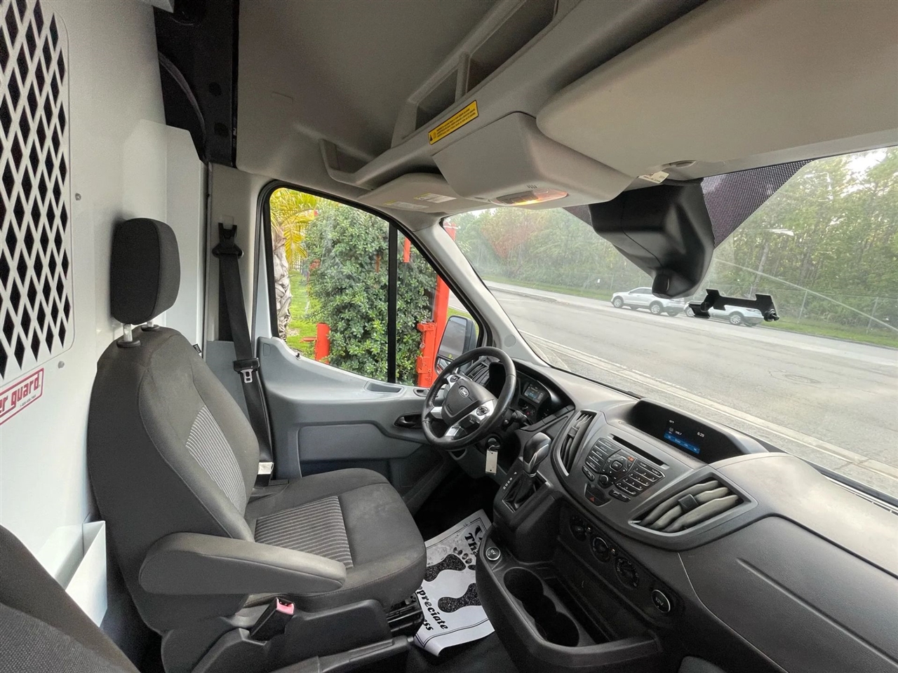 Ford Transit 250 Van High Roof w/Sliding Pass. 148-in. WB 2019 Ford Transit 250 Van High Roof w/Sliding Pass. 148-in. WB 2019