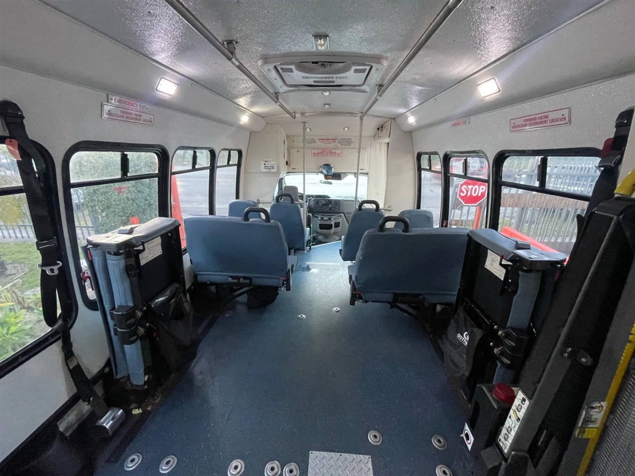 Ford Econoline E450 2014