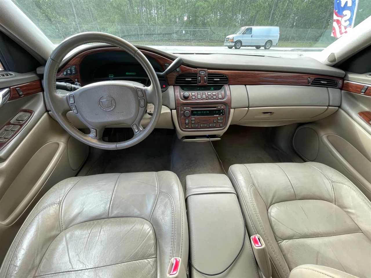 Cadillac DeVille Sedan 2005