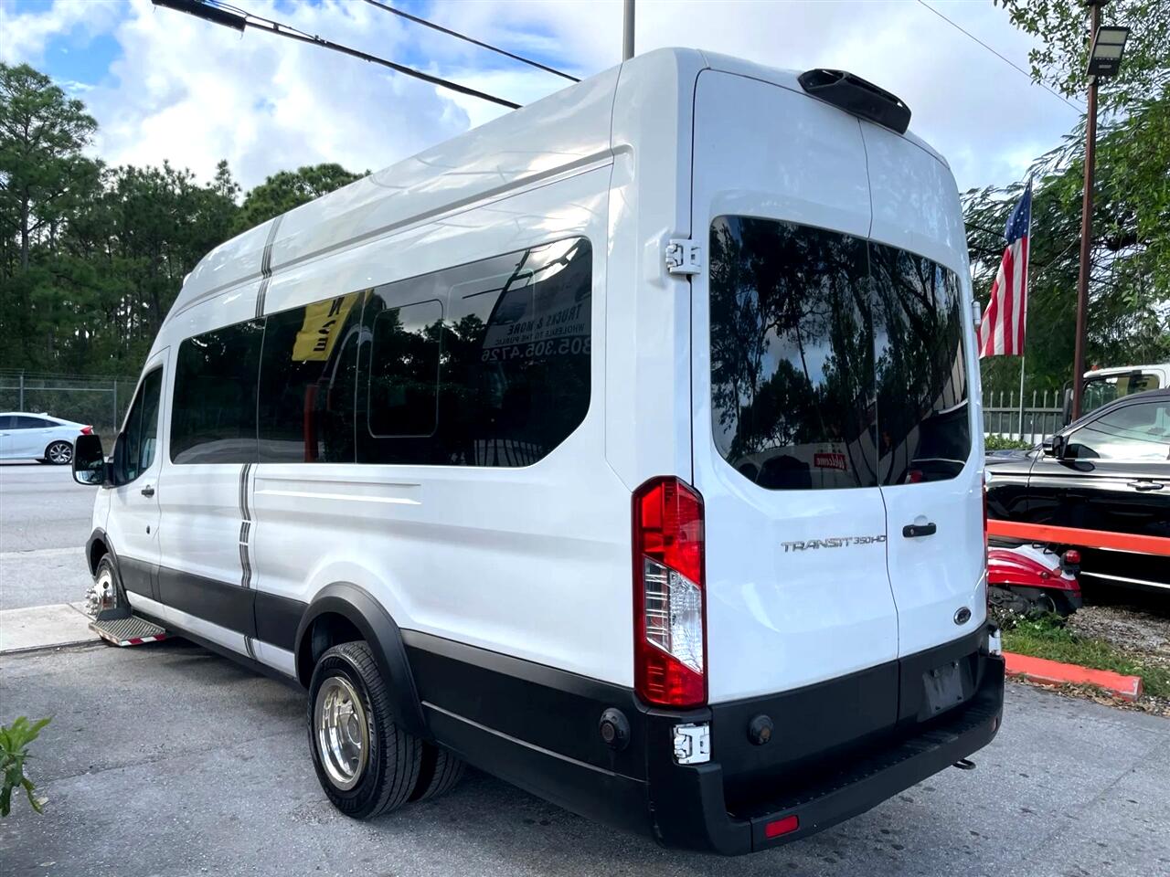 Ford Transit 350 Wagon HD High Roof XLT Dual Slide. 148 WB EL 2019