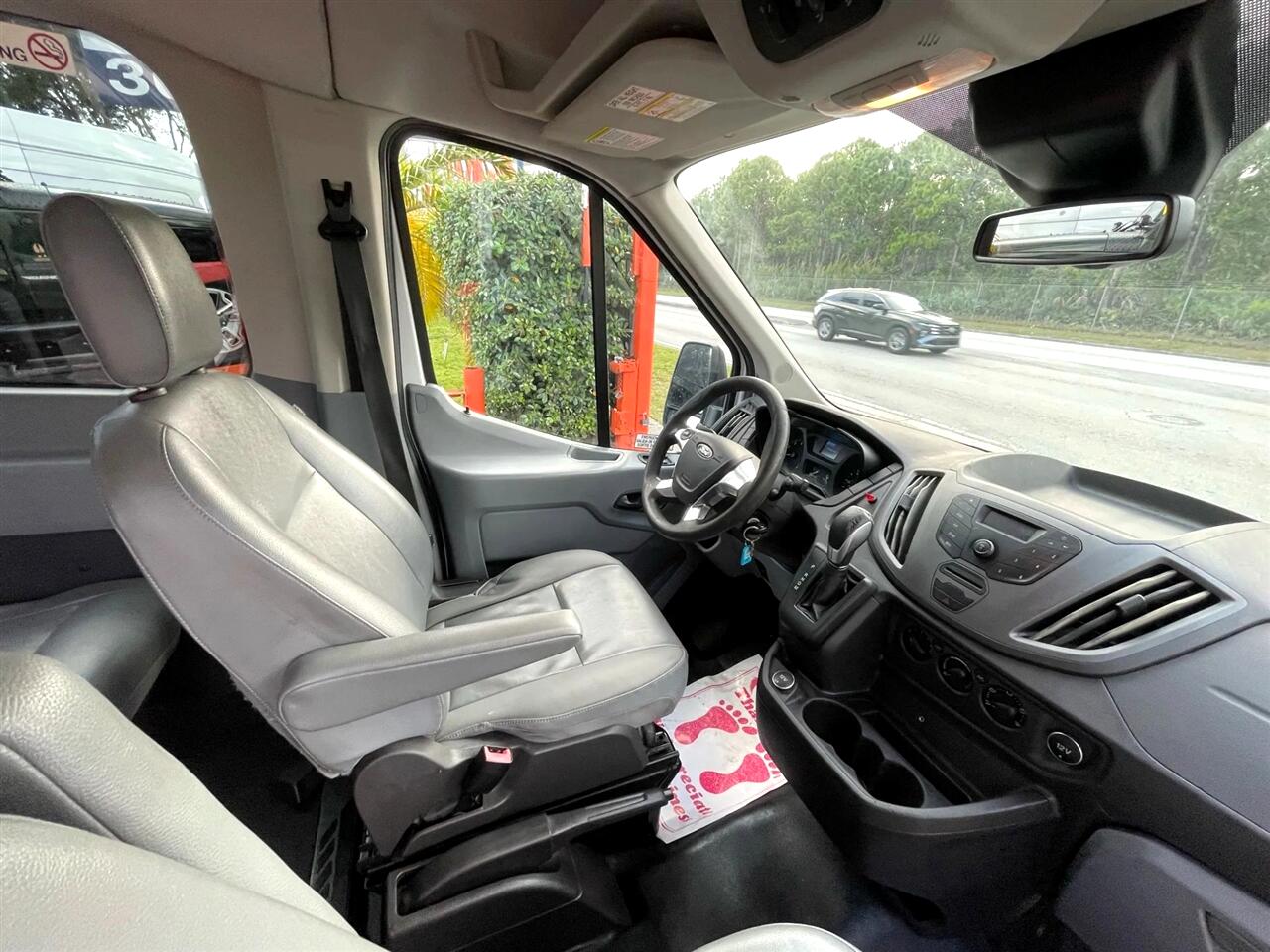 Ford Transit 350 Wagon HD High Roof XLT Dual Slide. 148 WB EL 2019