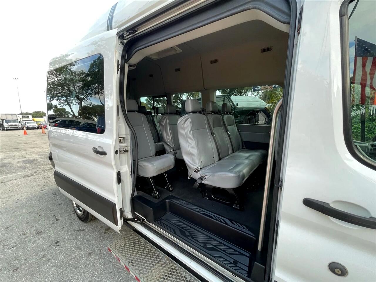 Ford Transit 350 Wagon HD High Roof XLT Dual Slide. 148 WB EL 2019