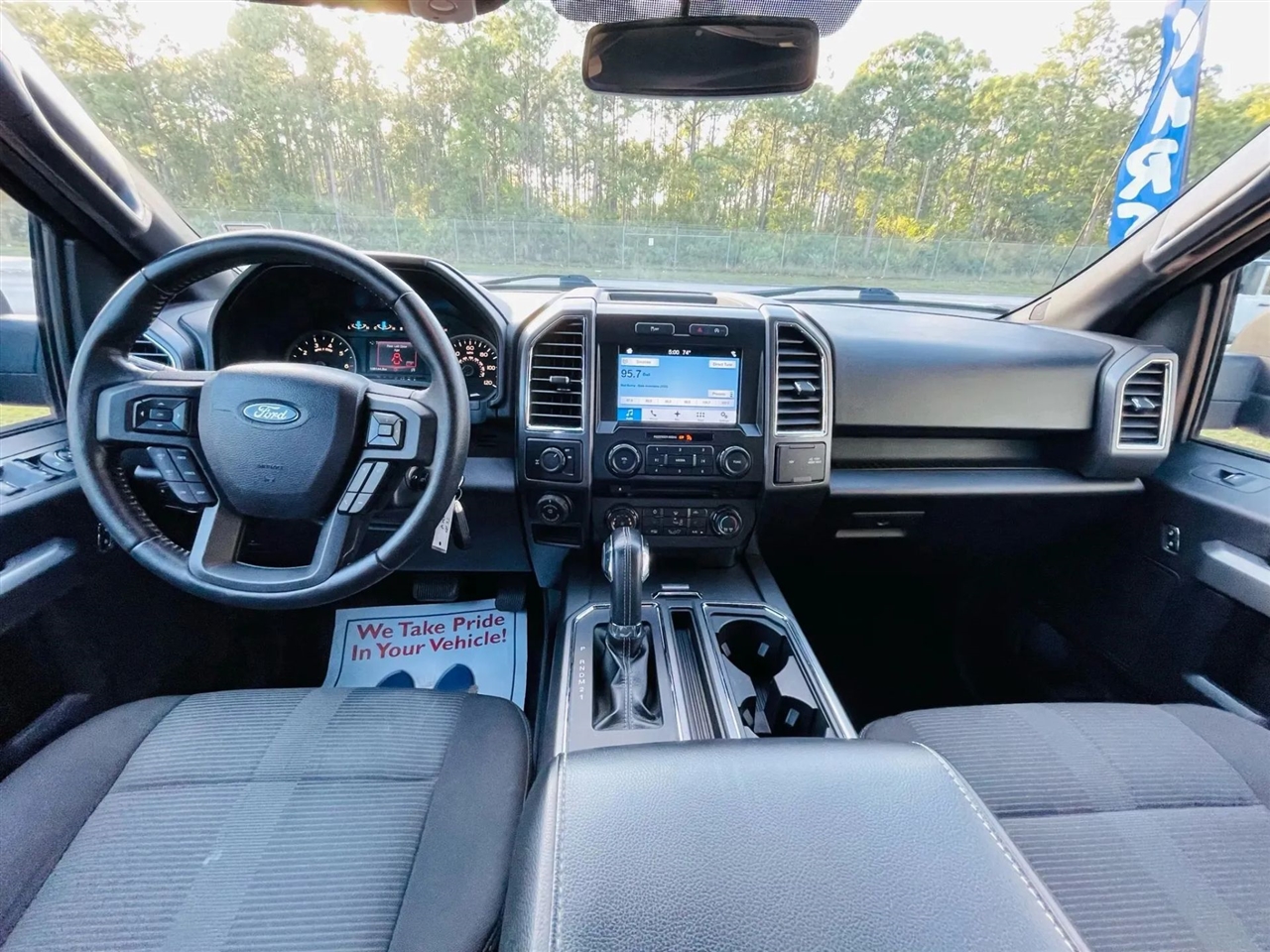 Ford F-150 XLT SuperCrew 5.5-ft. Bed 2WD 2017