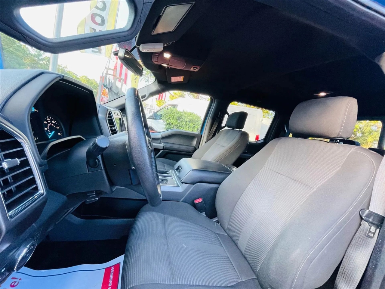 Ford F-150 XLT SuperCrew 5.5-ft. Bed 2WD 2017