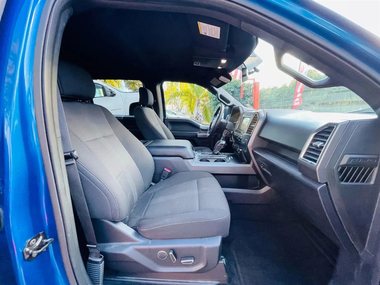 Ford F-150 XLT SuperCrew 5.5-ft. Bed 2WD 2017