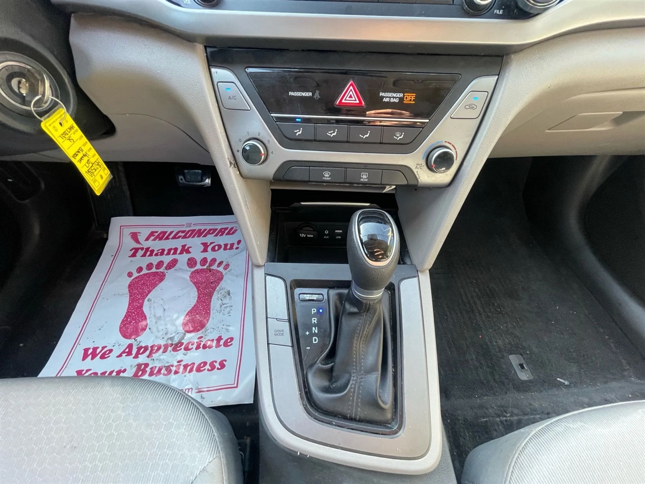 Hyundai Elantra SE 6AT 2017