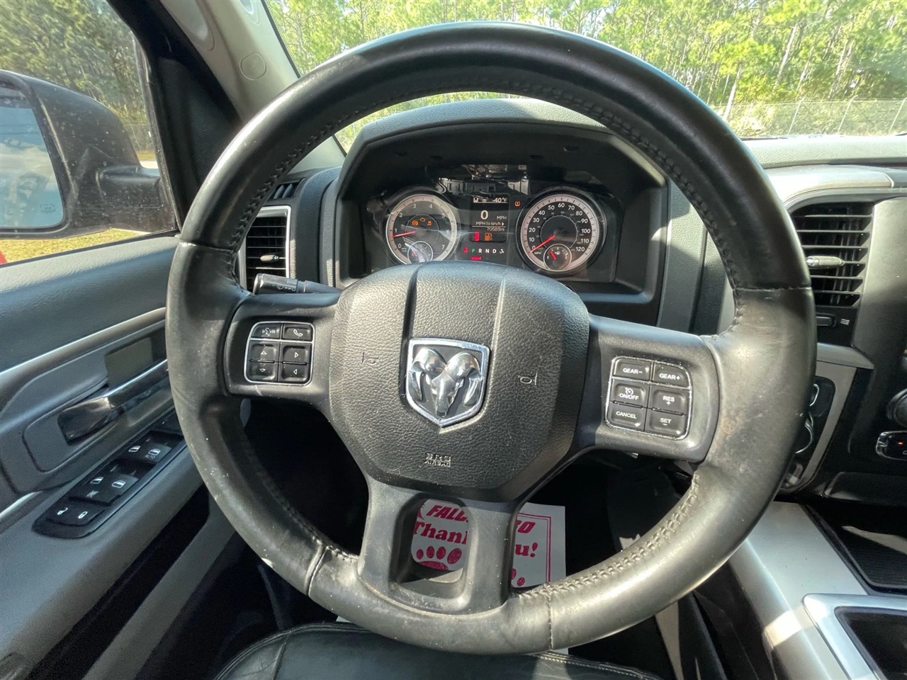 RAM 1500 SLT Quad Cab 2WD 2015