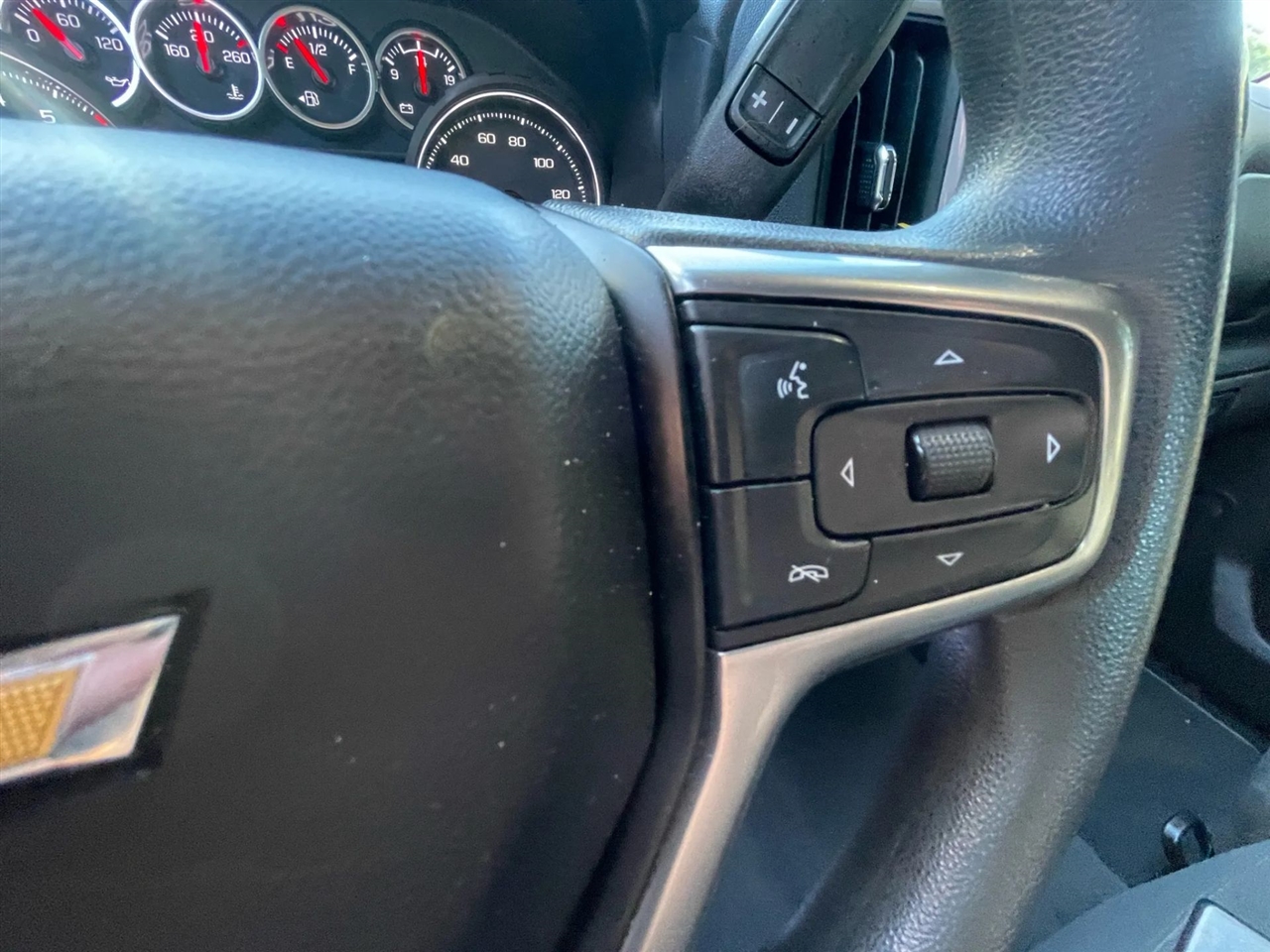 Chevrolet Silverado 1500 Limited Custom Crew Cab Short Box 2WD 2022