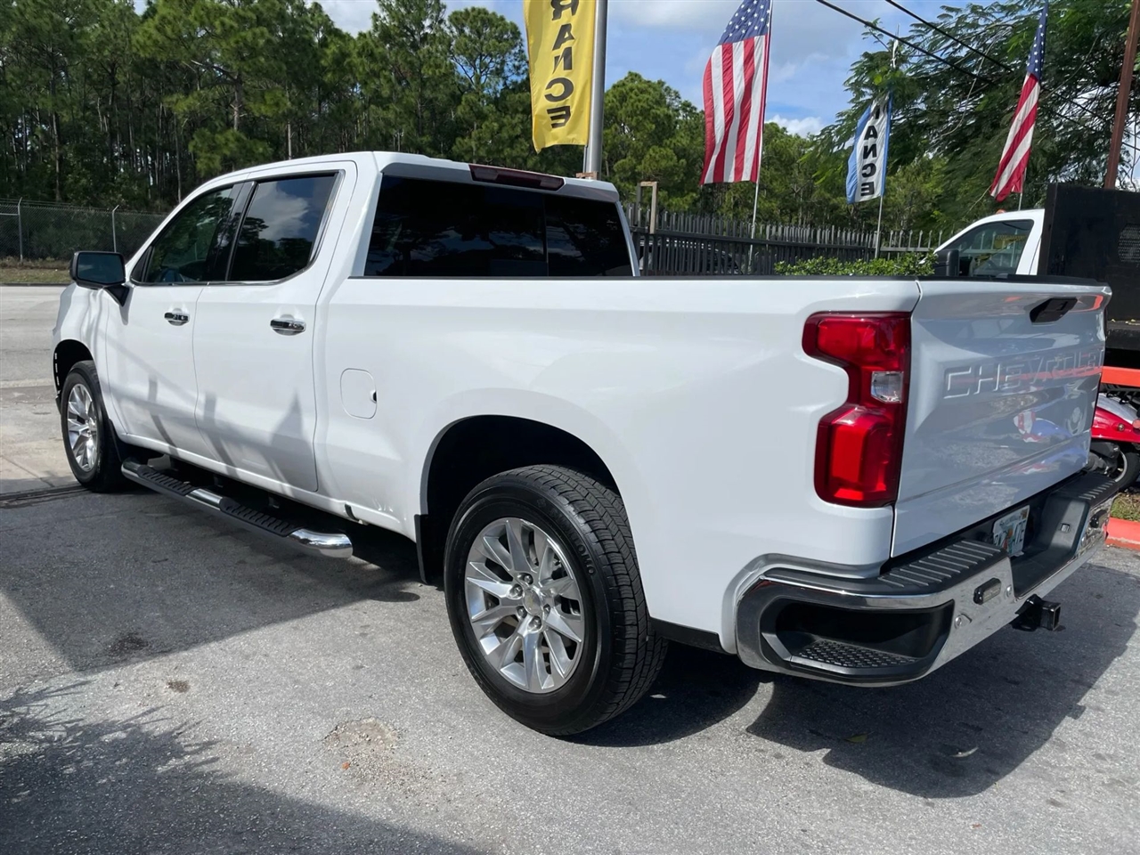Chevrolet Silverado 1500 LTZ Crew Cab 4WD 2021