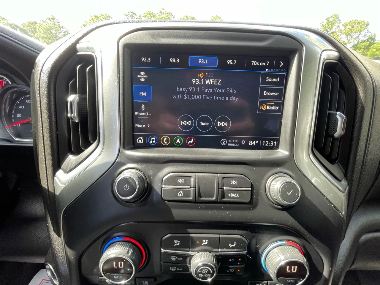 Chevrolet Silverado 1500 LTZ Crew Cab 4WD 2021