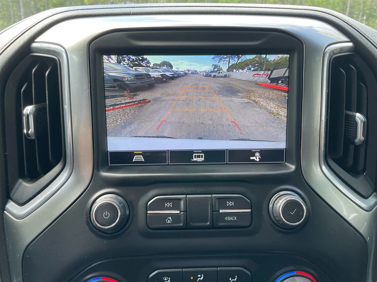 Chevrolet Silverado 1500 LTZ Crew Cab 4WD 2021