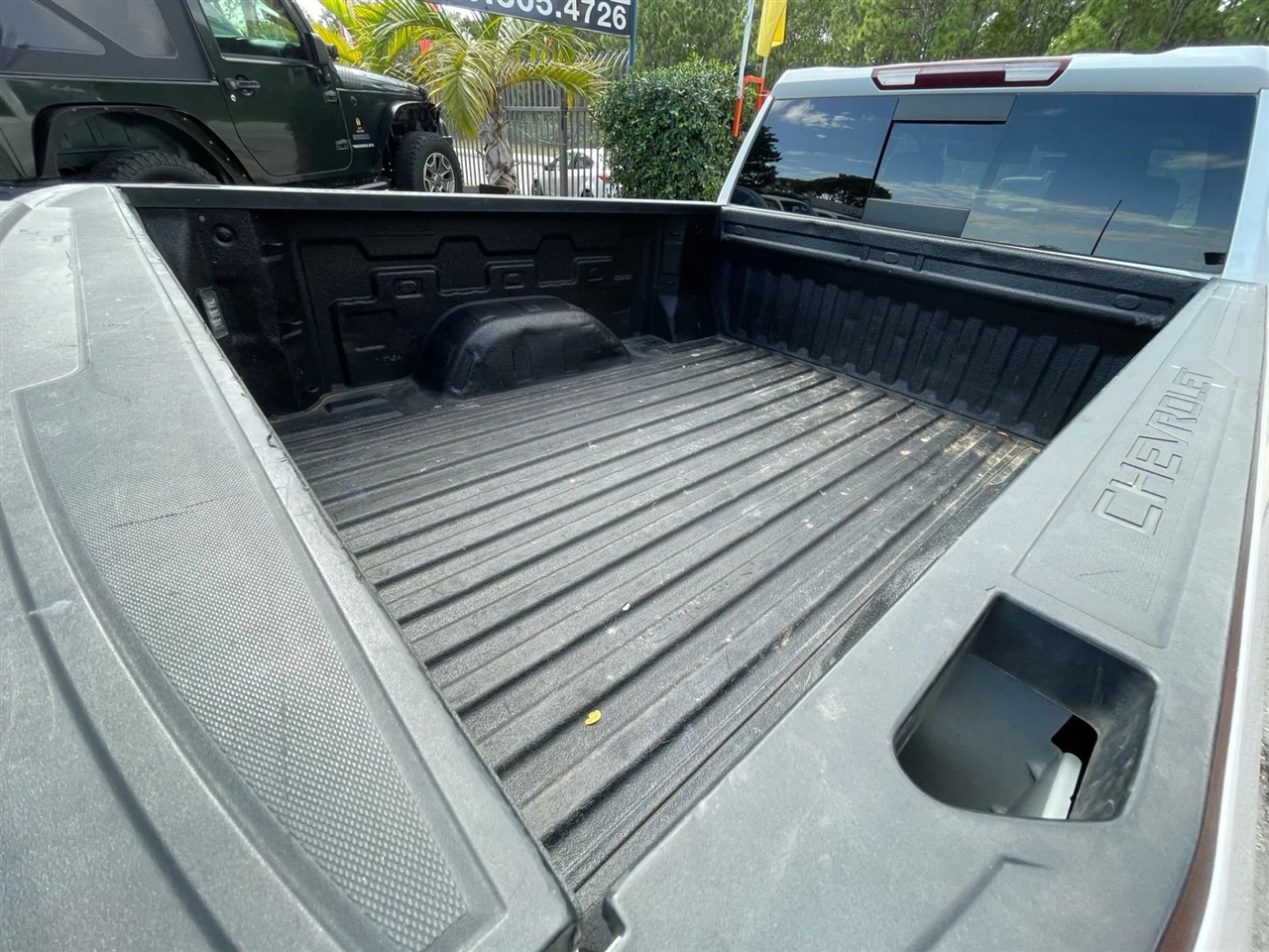 Chevrolet Silverado 1500 LTZ Crew Cab 4WD 2021