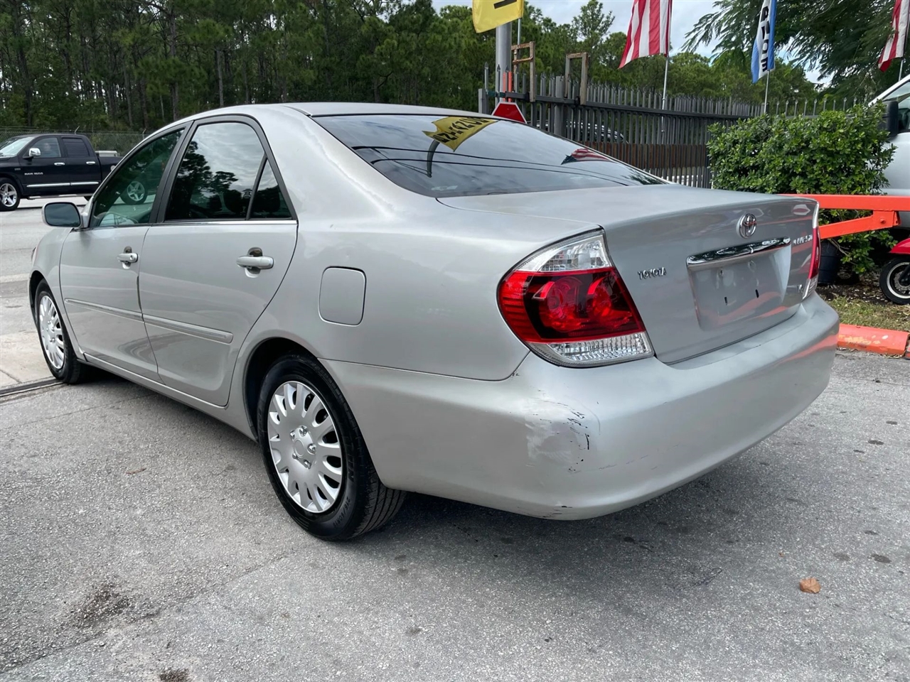Toyota Camry XLE V6 2006