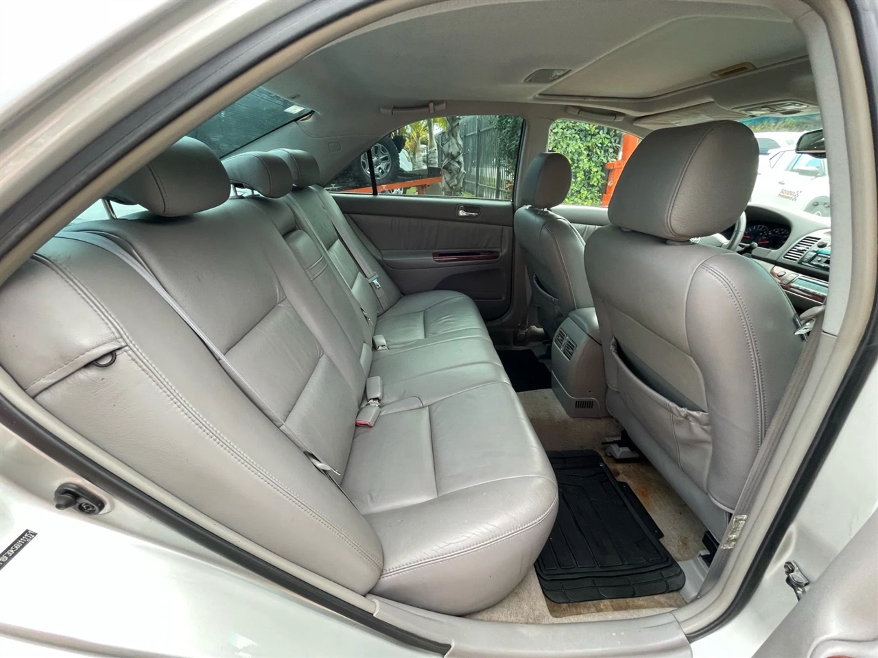 Toyota Camry XLE V6 2006