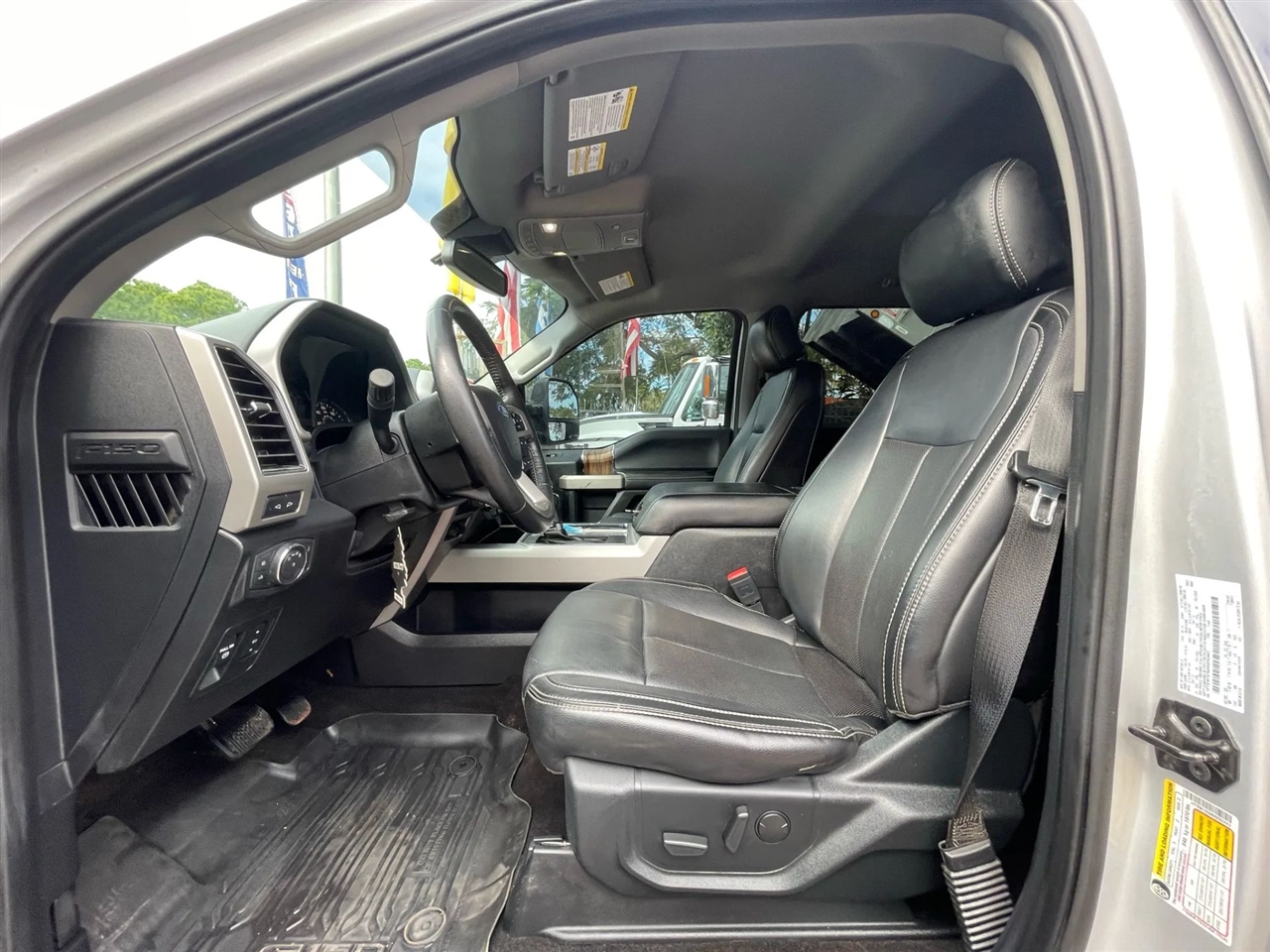 Ford F-150 Lariat SuperCrew 5.5-ft. Bed 4WD 2019