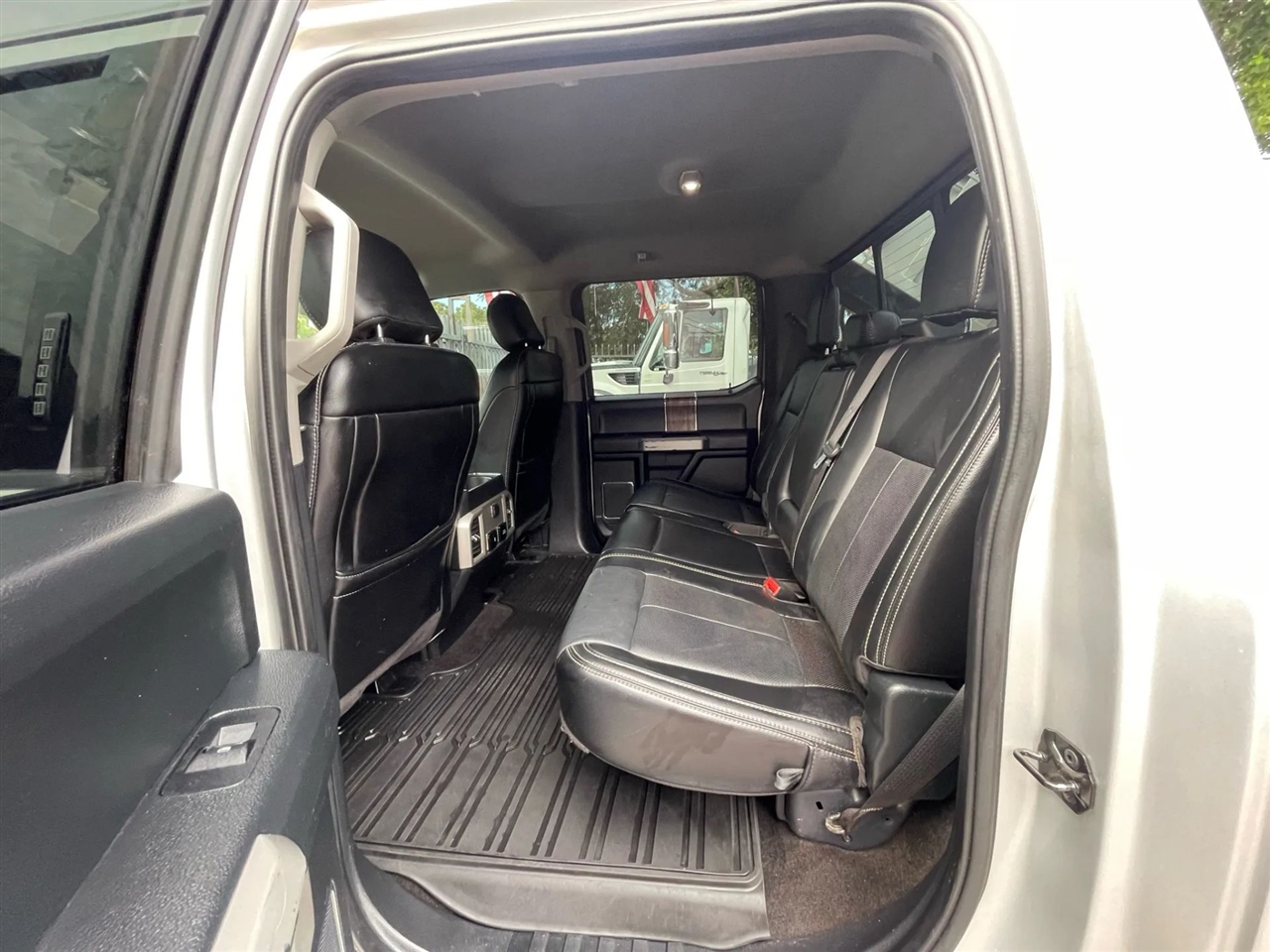 Ford F-150 Lariat SuperCrew 5.5-ft. Bed 4WD 2019