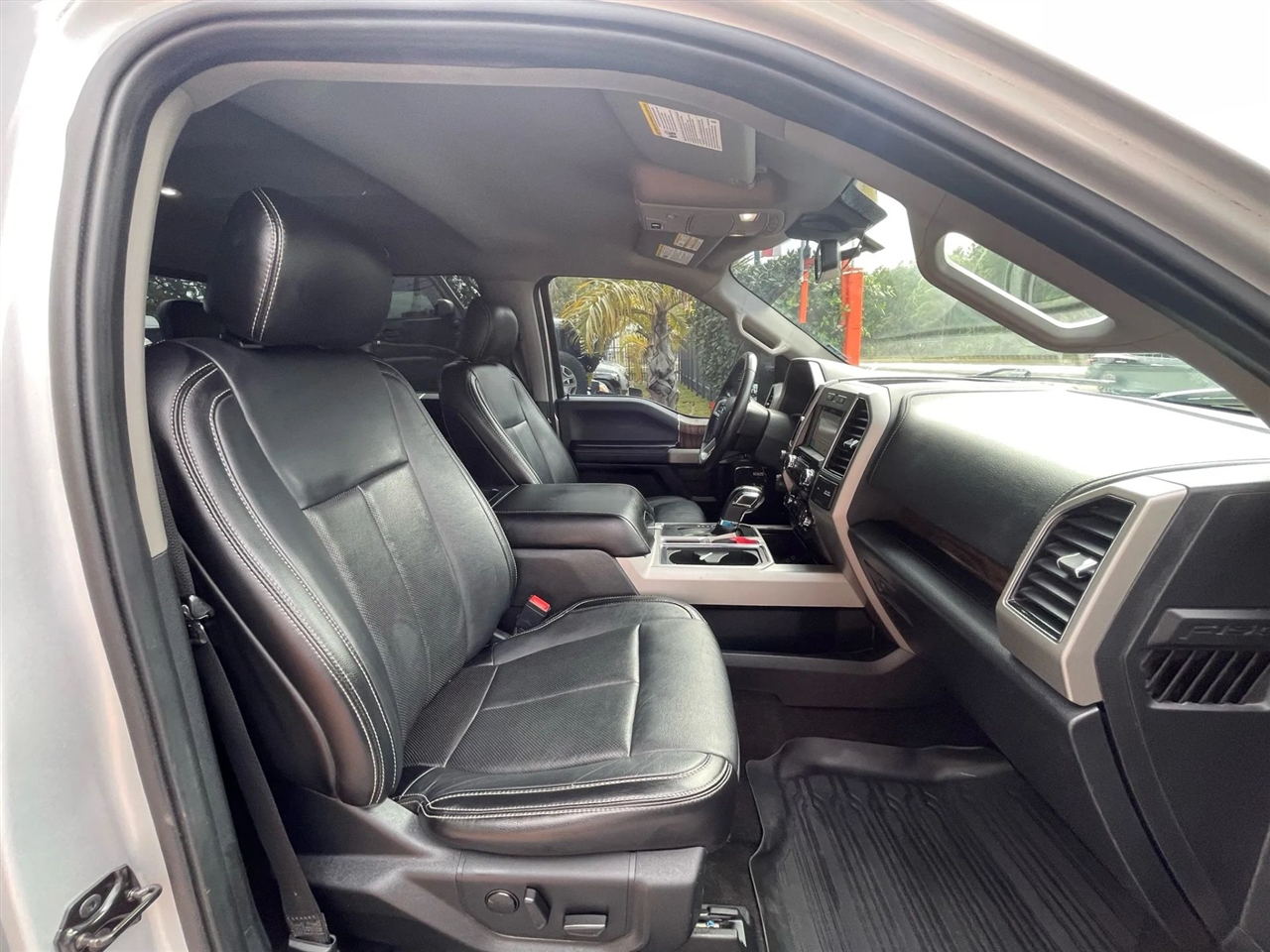 Ford F-150 Lariat SuperCrew 5.5-ft. Bed 4WD 2019