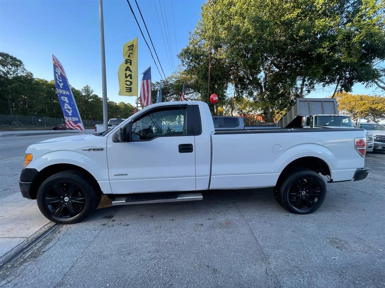 Ford F-150 XL 8-ft. Bed 2WD 2014