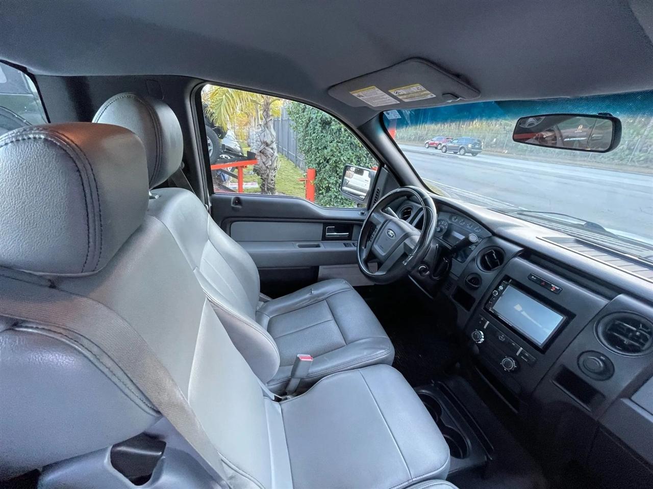 Ford F-150 XL 8-ft. Bed 2WD 2014