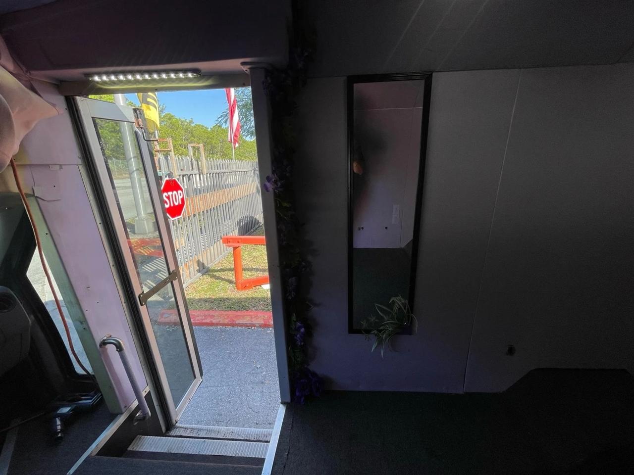 Ford Econoline E350 2011