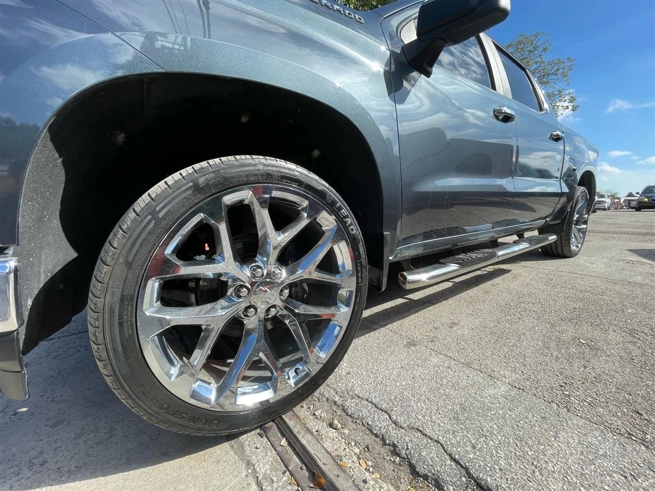 Chevrolet Silverado 1500 LT Crew Cab 2WD 2019