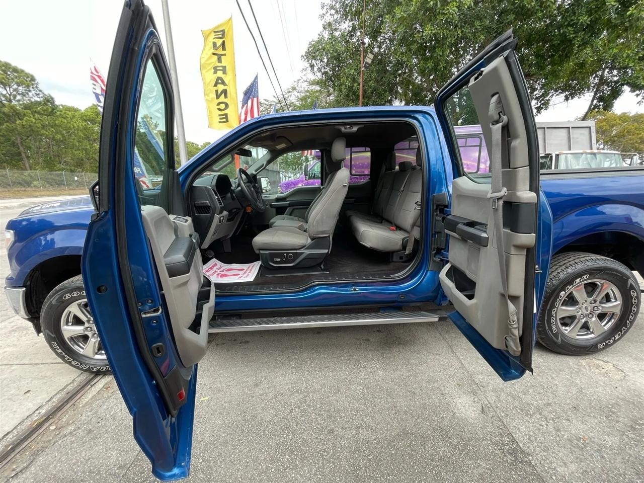 Ford F-150 XLT SuperCab 6.5-ft. Bed 4WD 2018