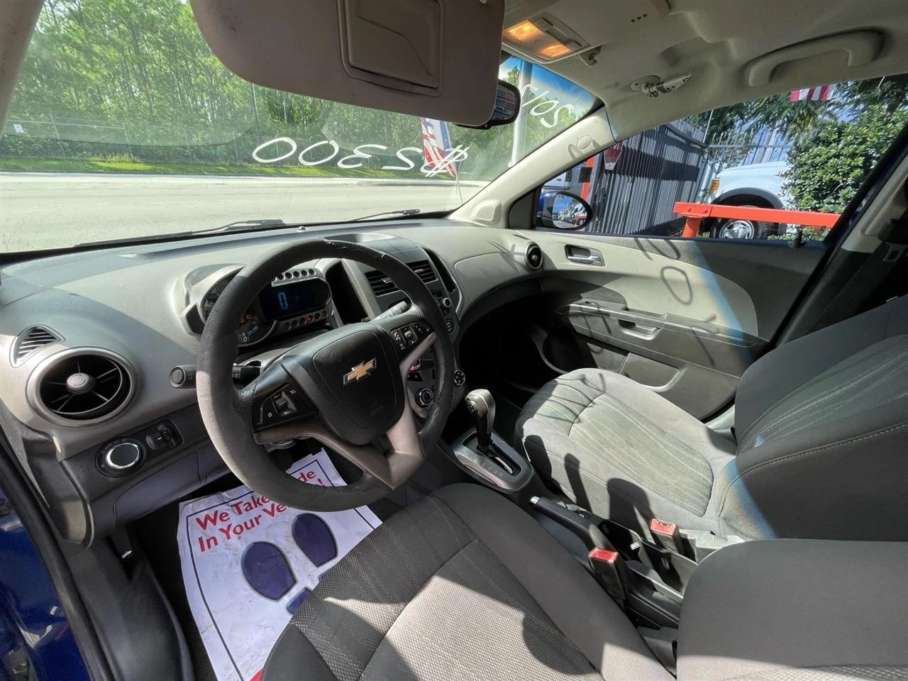 Chevrolet Sonic 2LT Sedan 2012