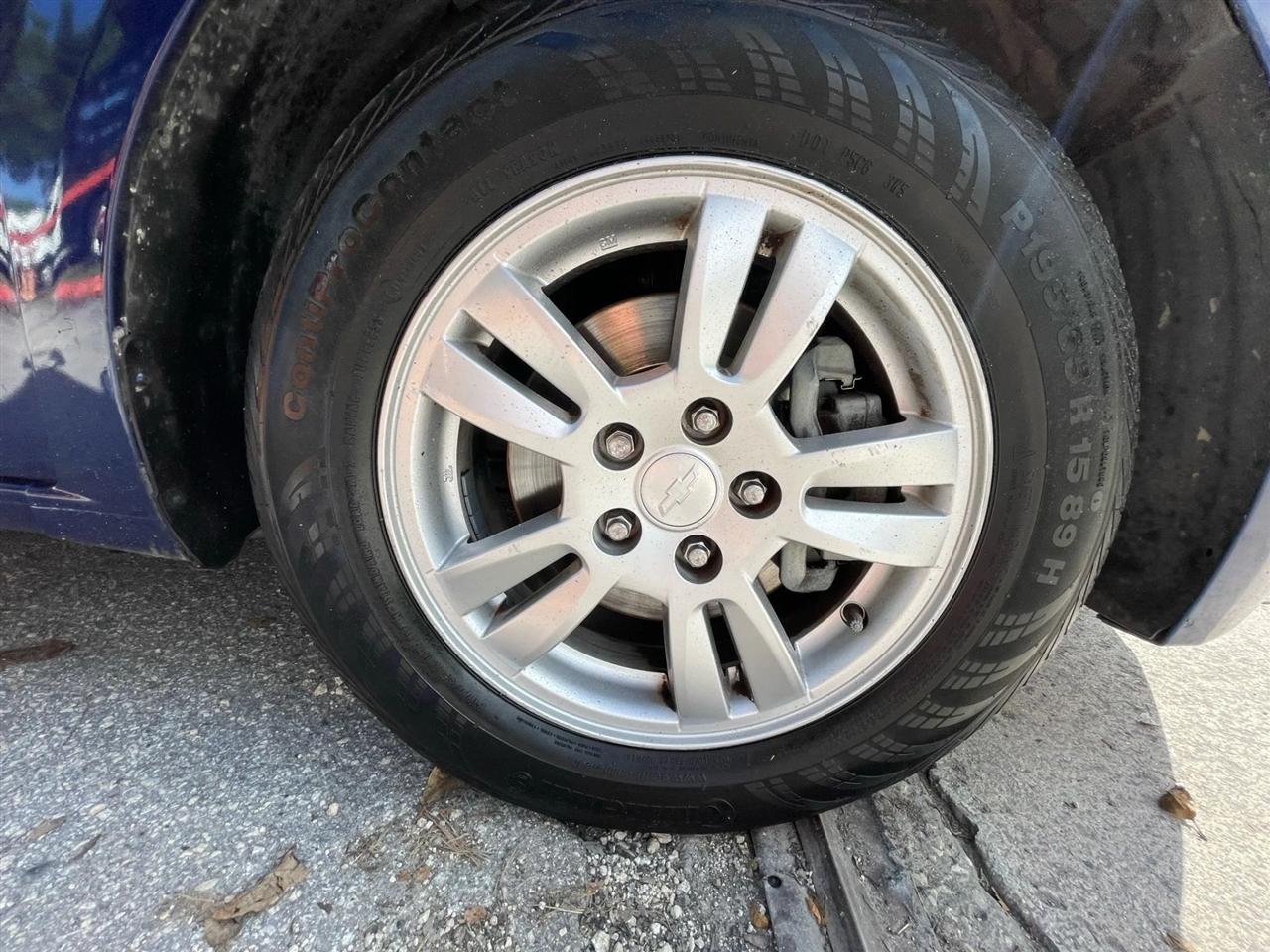 Chevrolet Sonic 2LT Sedan 2012