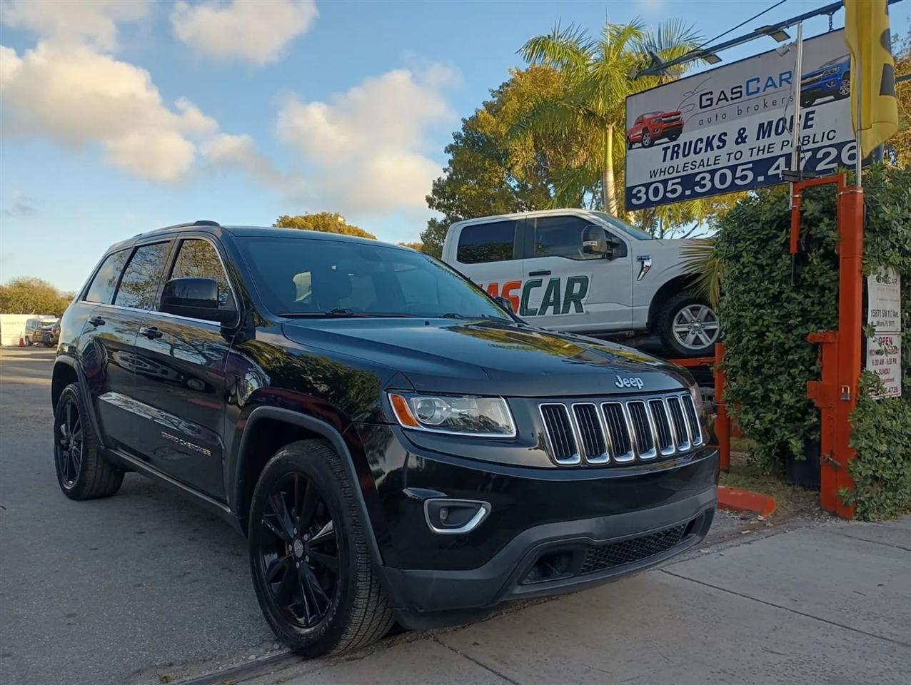 Jeep Grand Cherokee Laredo 2WD 2015