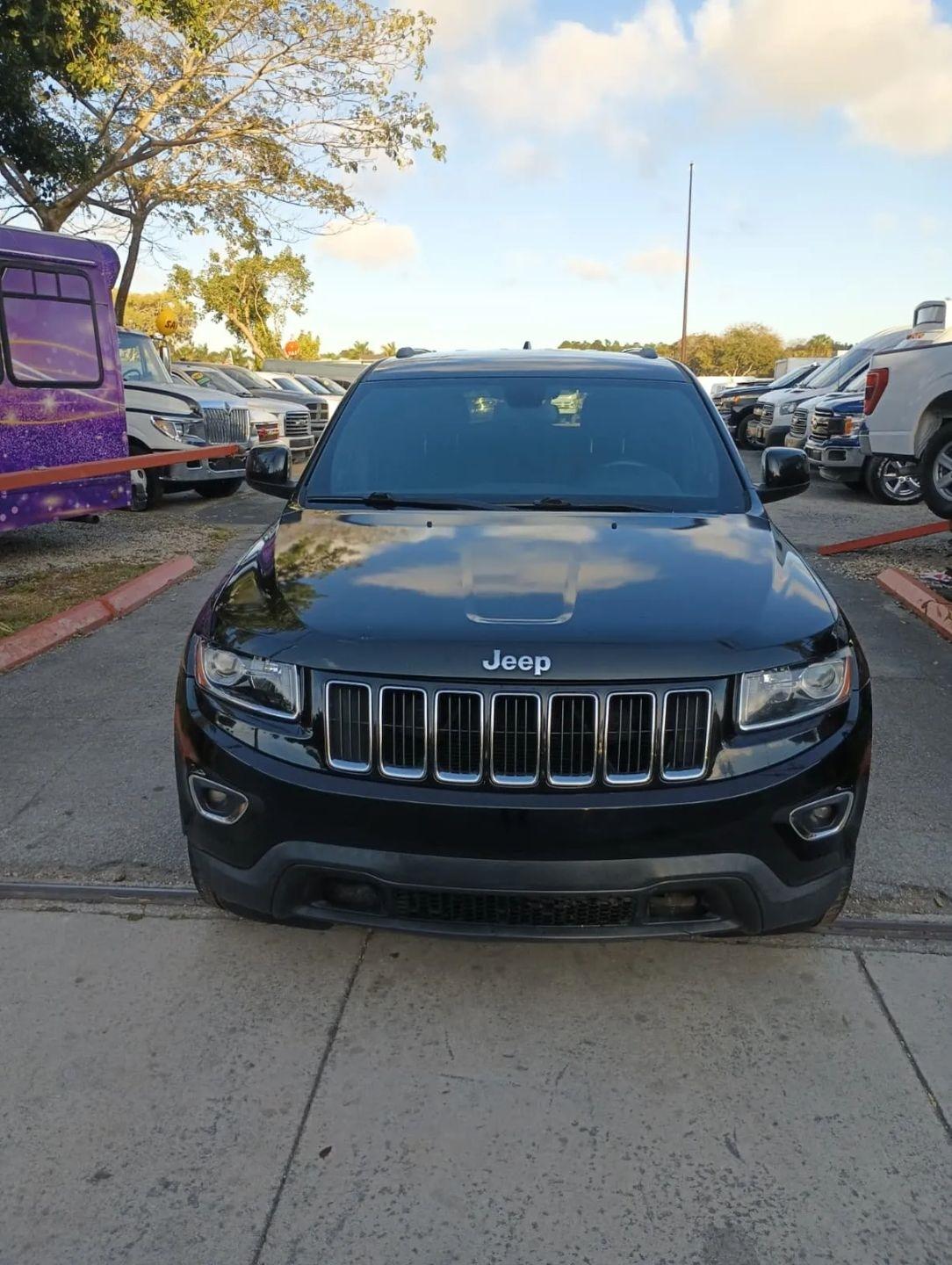 Jeep Grand Cherokee Laredo 2WD 2015
