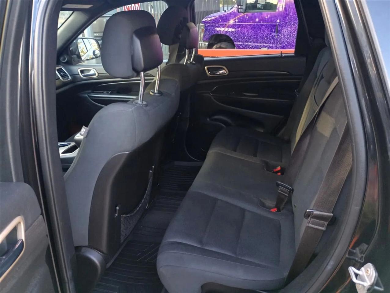 Jeep Grand Cherokee Laredo 2WD 2015