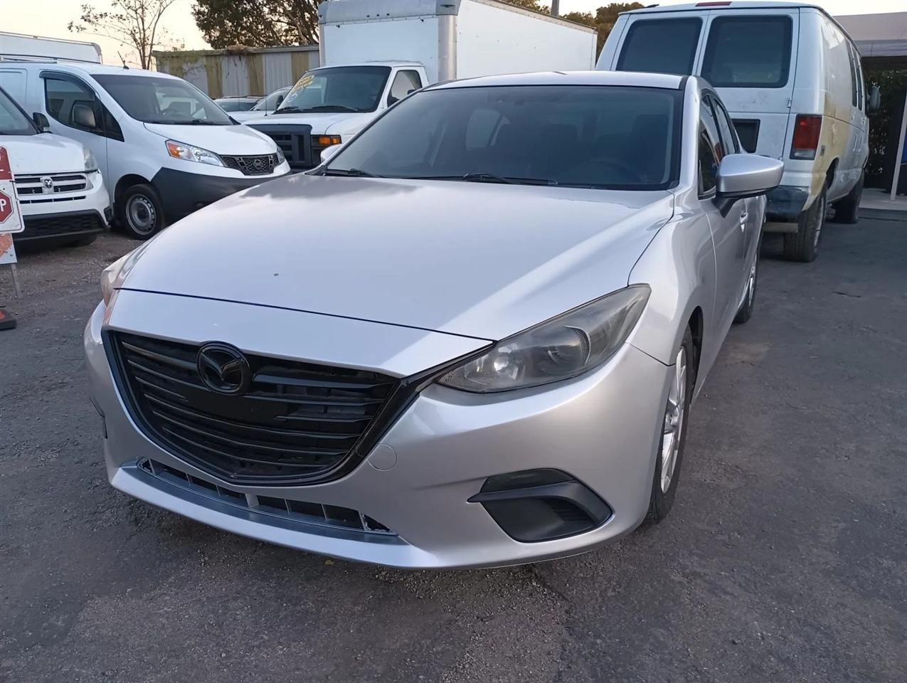 Mazda MAZDA3 i Sport AT 4-Door 2016