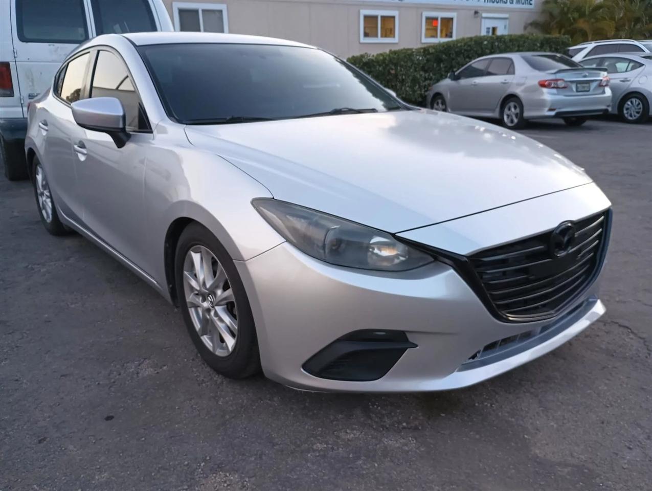 Mazda MAZDA3 i Sport AT 4-Door 2016